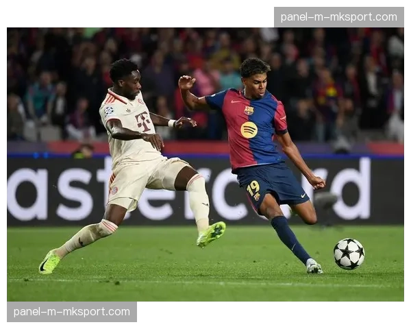 欧冠1-4决赛首回合战罢,平均每场比赛传中数较小组赛阶段下降12次 欧冠1-4决赛首回合战罢,平均每场比赛传中数较小组赛阶段下降12次